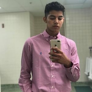 Meet your Posher, Cris